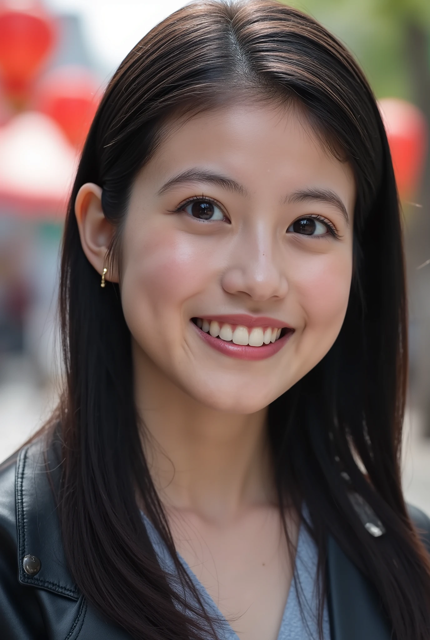 Beautiful young woman 、 Chinese women、 、Hairstyle Semi Long、、Necklace around the neck、、leather jacket、shirt、smile, Beautiful teeth alignment、Highlight teeth、 The background is the town、Ear piercing

