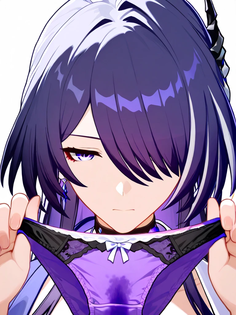 神奇女侠 is pulling a blade from her chest