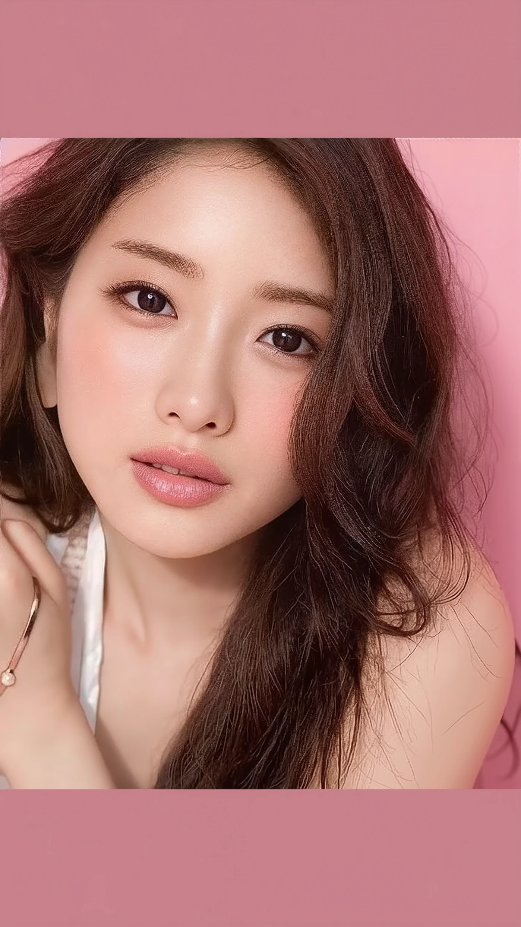 ((Realistic lighting、highest quality、8k、masterpiece:1.3))、Clear focus:1.2、One Girl、Perfect figure:1.4、Slim Abs:1.1、((Dark brown hair))、(outside of home、night:1.1)、street、Very beautiful face、I narrowed my eyes.、double eyelid、don't expose your skin,
Supple body :1.3, Model Body Type:1.5, Perfect Style:1.4,
Narrow shoulders, Beautiful clavicle, Thin arms, Long, slender legs,
Slender figure, The beauty of slim abs :1.2, Thin waist :1.2,
Ultra-detailed skin, Fair skin, Glossy Skin, Ultra detailed face,
Slim face contour, beautiful small face, Beautiful lined nose,
Ultra-detailed eyes, Slit eyes, Brown eyes, double eyelid, Beautiful thin eyebrows, fine long eyelashes,
Ultra-detailed lips, Fuller lips, glossy pink lips, Flushed Cheeks, White teeth,
Beautiful actress's ennui makeup, pink lipstick,
Dark Brown Hair, Delicate soft hair, Hair blowing in the wind,
(Medium Short Hair, Elegant curly hair:1.2),
Layered Cut, (Blunt bangs:1.2),
Cute smile, Mouth half open, A dreamy look, ((Staring at the viewer)),
(((Photorealism,Shoot the whole body from the thighs:1.2))), ((The body is facing sideways)),
Dynamic Lighting,
(Dressed up in a vibrant purple-blue tight nightgown:1.2),
((Raise your face slightly)),
((Kiss the viewer:1.2)),
((Squinting)),
((pursing lips:1.2)),
((Fingers touching lips)),
((Blushing)),
((Facial expressions during sex)),
((The cleavage is fluffy)),
((Plump nipples:1.2)),
((Pinching nipples with fingers:1.4)),
((Pay attention to the nipples)),
((Your body is wet)),
Eco and bright background