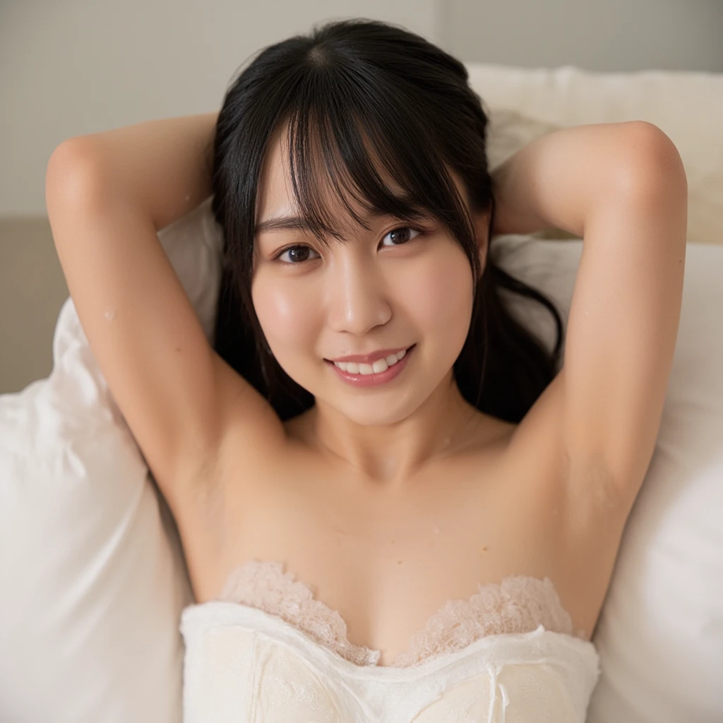 (8k、RAW Photos、Highest quality、masterpiece:1.2)、((night、Dark Room、Japanese-style room、smile:1.5))、((Short Hair、Skinny body、naked、kimono、Very flat chest、Nipples:1.3))、(Realistic、Realistic)、1 girl、(On the bed、Are sleeping、Lying on your back、pubic hair))、cute