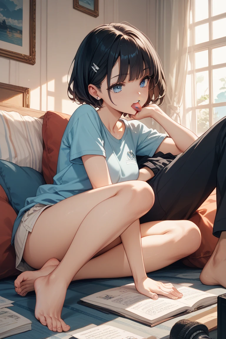 Representing the day of one woman in four scenes　Morning→ evening→ night→ go to bed　same hairstyle　Cut background　Blouse→→ towel→ shorts　Underwear is watching　Four shots a day　Are sleeping　Windy panties　Angle from below　　Underwear　　crouching down