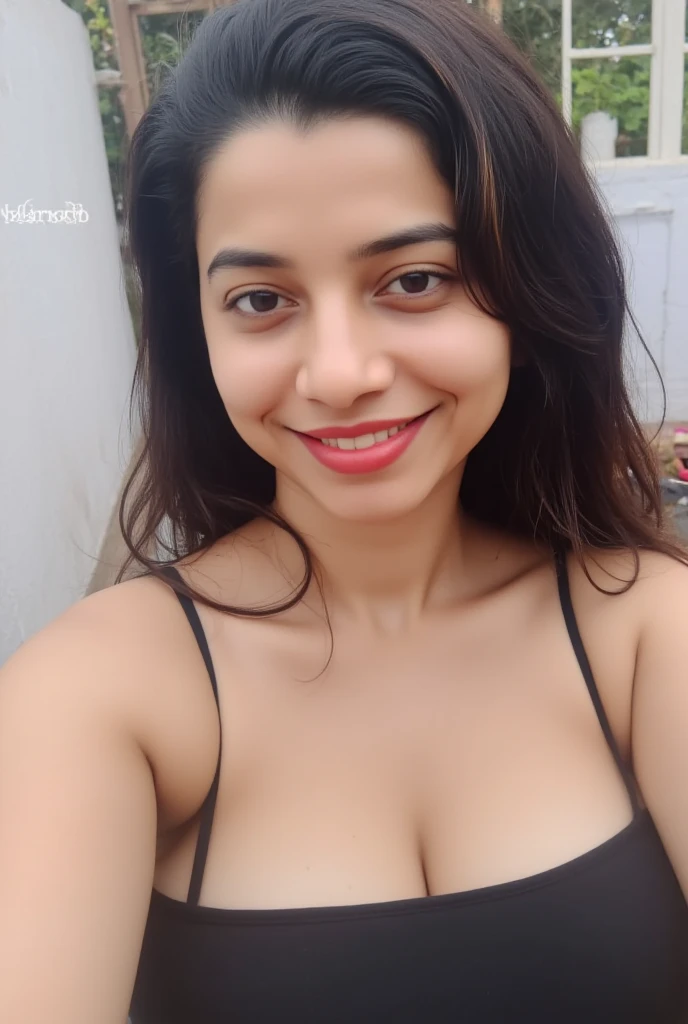 Brazilian babe taking selfies