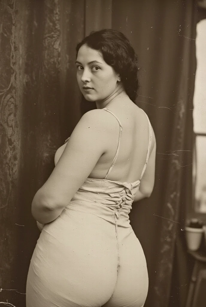 Archive photo, 1862, vintage nude, <lora:dreamlookai_sd-v1_ckpt_db_DbFdmpew_ckp_tzKLMkMW_step_1200_photo_of_Elise_Books:1> <lora:VintageNude-000003:1>