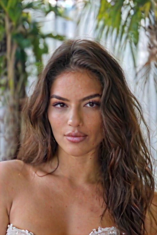 Beautiful 22 year old girl.
Hight realistic photography.
Her face is very sexy and attractive.