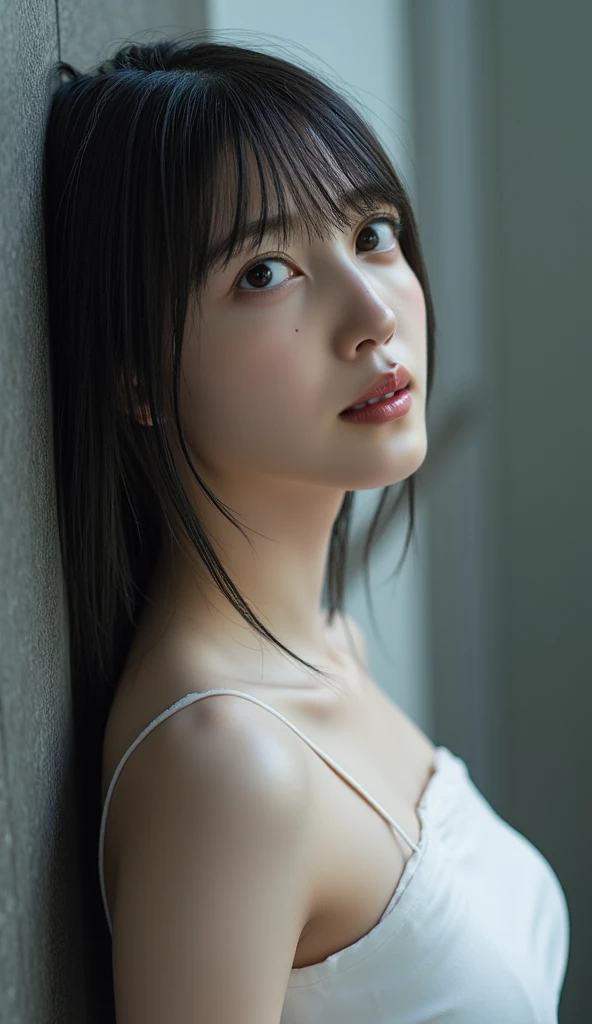 (Highest quality:1.4),(masterpiece:1.4),(Realistic:1.4),(Realistic:1.2),(超High resolution, RAW Photos:1.4),(High resolution, Ultra-detailed:1.2),(8k:1.2),Cinematic photography,a photo of a dark-haired,One girl,alone,wear ,((Japanese female warrior))、((Upper Body:1.3))、Raise your arms to show your sides、((Raise your arms to show your sides))