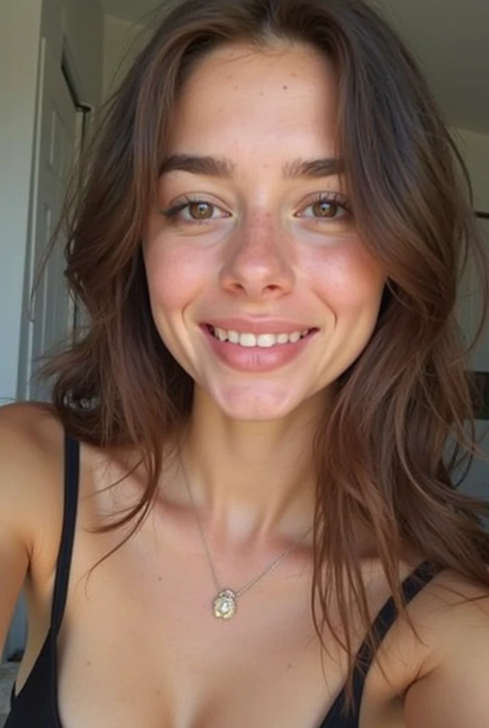 1 fille, Solo, Cheveux Longs, Résolution Haute, Seins, Sourire, Yeux bleus, plutot mature 40 ans et qui ressemble a une fille de l’est 