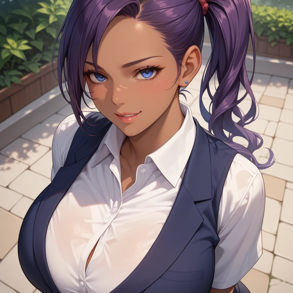 （（（shirt，White shirt，brown coat（（（1girl，clavicle，makeup, Purple hair,brown eyes,lips,ponytail,short hair,lipstick,ribbon,collarbone, ））），（（（wide hips））），S-shaped body:1.7））），((masterpiece)),high resolution, ((Best quality at best))，masterpiece，quality，Best quality，（（（ Exquisite facial features，looking at the audience,There is light in the eyes，lol，happy，confidence））），（（（Light and shadow interlace，super gigantic ））），（（（looking at the audience，from above，looking down）））