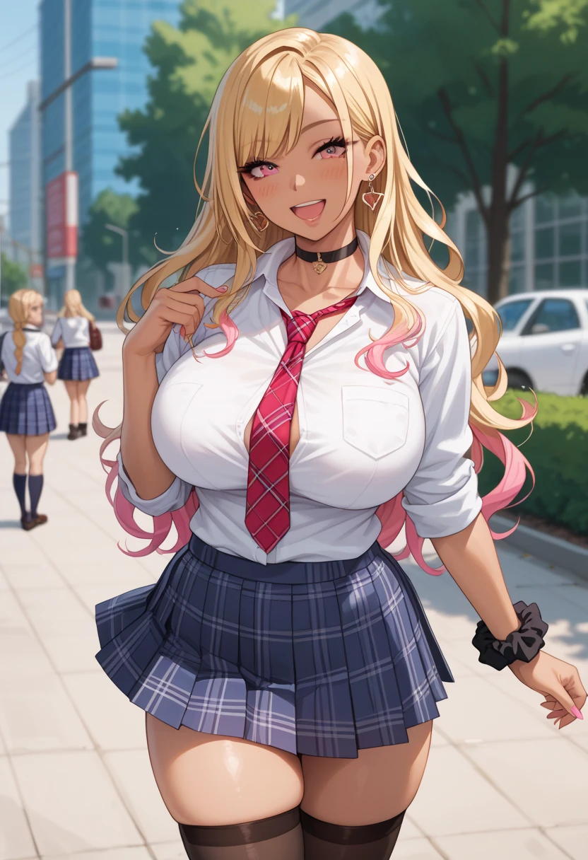 (masterpiece、Highest quality、Very detailed))、One girl、gyaru、Blonde、Long Hair、Wavy Hair、Grey Eyes、evil smile、((open mouth))、((lots of piercing))、((Large Breasts))、((White collared shirt))、Short sleeve、necklace、bra、Tie your shirt under your chest、belly button、((Black pleated skirt))、((miniskirt))、((Thick waist))、thighs、Cowboy Shot、Downtown background