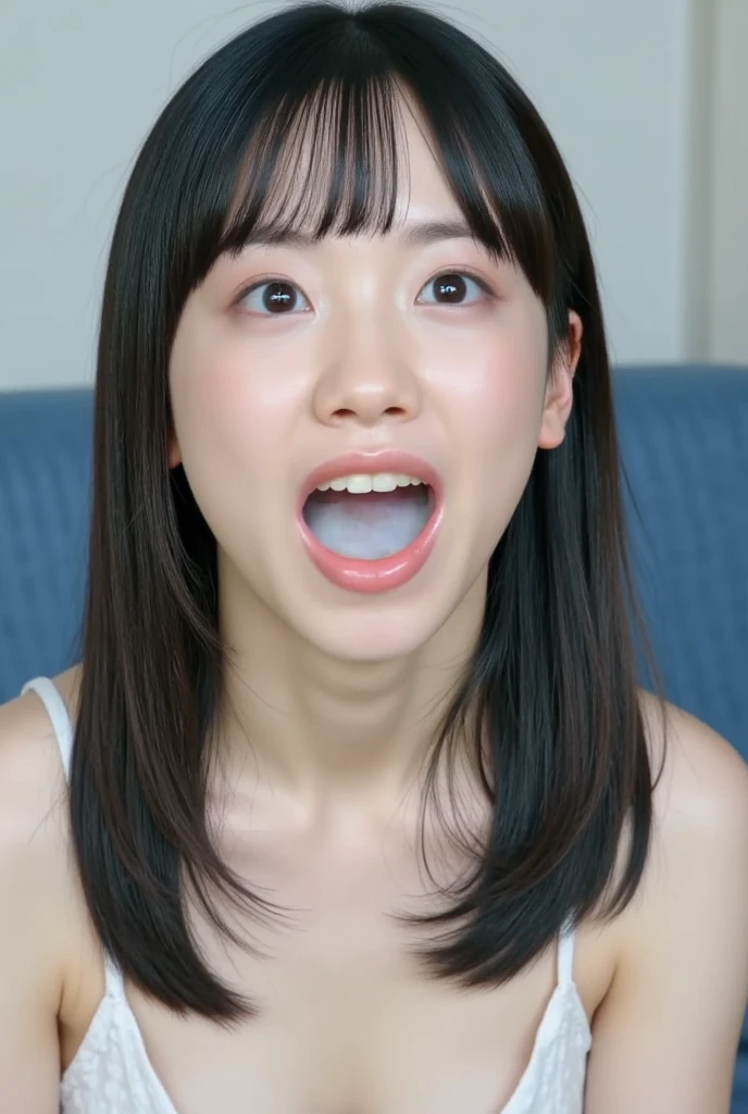 looking at camera、in trouble、 High Res Photos 。 Young Japanese Idols ...