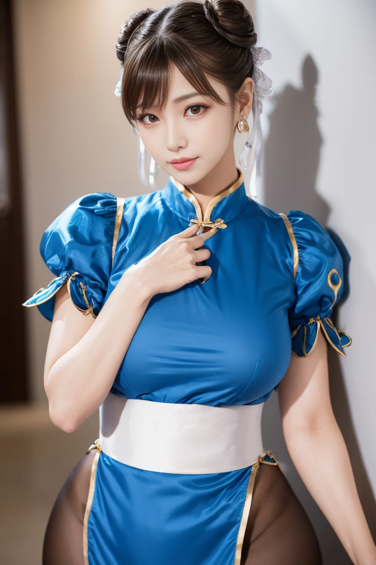 Chun-Li from Street Fight II,The perfect Chun-Li costume,Blue Chinese dress with gold lines,Bunhead,Good cover,Fighting Pose,masterpiece、1 beautiful girl、Fine Eyes、Puffy eyes、highest quality, 超High resolution, (reality: 1.4), Cinema Lighting、Japanese、Asian Beauty、Korean、so beautiful、Beautiful Skin、Body facing forward、Face close-up、(超reality的な)、(High resolution)、(8k)、(Very detailed)、(美しくFine Eyes)、(Very detailed)、 (wall-)、Detailed face、Bright lighting、Professional Lighting、Looking at the audience、Look straight ahead、Diagonal bangs、Nogizaka Idol、Korean Idol、masterpiece, highest quality, masterpiece, highest quality, Perfect Face, Perfect brown eyes with white sclera, Bad move -5, alone, 1 girl, Upper Body, Brown Hair, From SF2, Chinese Language Services, smile, Muscular woman, Blue clothes, pantyhose, Pelvic Curtain, Puff short sleeves, Good cover, sash, evaluation:safety, show nipples, show vagina, open legs:1.5, spread legs.