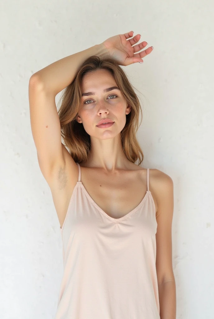 Belle femme de 22 ans, She is wearing a tight dark red evening dress, femme de couleur blanche, sourire doucement。head without hair, no hair, headshave, bald head, skinhead、armpits, arm touching head, good quality, supperealistic 、ses cheveux sont longs et raides。High resolution、chef-d'artwork、la plus haute qualité、Head w:1.4、((Photos chez Hasselblad))、Peau fine、tricot fin、(cinema lighting)、clavicule,elle a un très beau visage. elle sourit timidement.