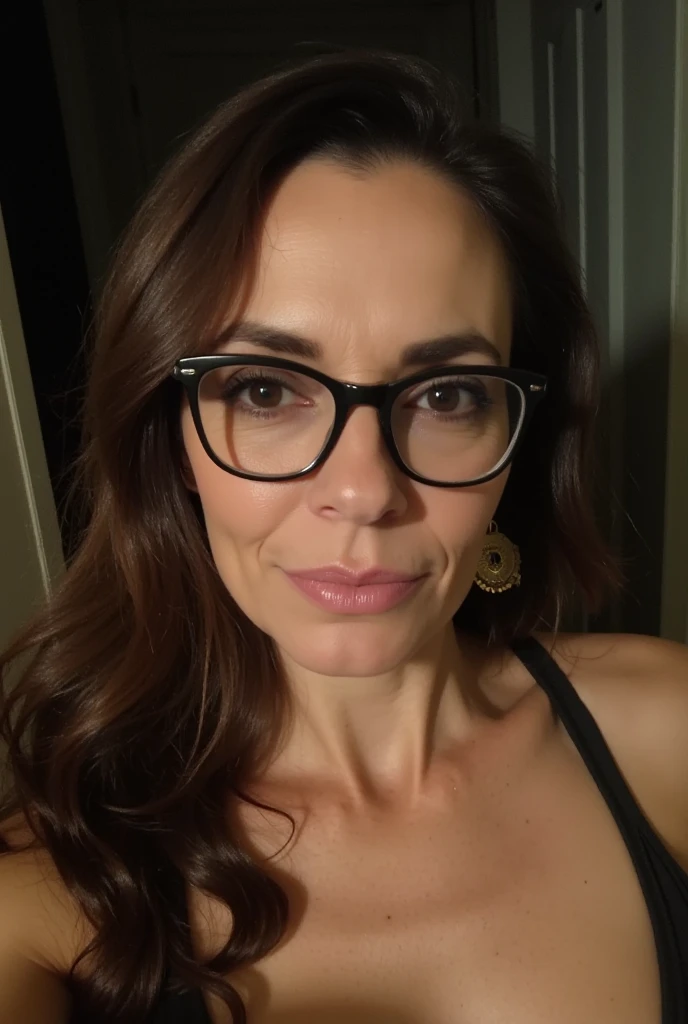social maffia, modern urban chique bureau, friendly business photo of smiling lawyer (WOMAN) with transparent black sunglasses, extrem light from lamp, dark room