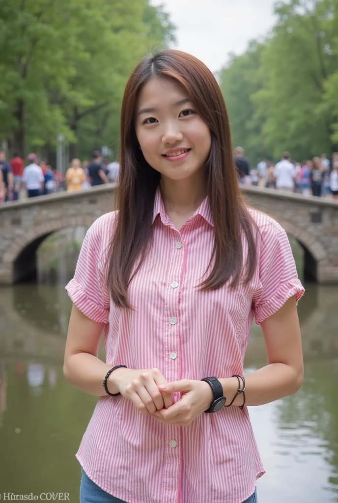 Thai girl, t-shirt, half body, (8ก, raw photos, best quality, Masterpiece:1.2), (realistic, photo-realistic:1.37), very high, depth of field, Chromatic aberration, caustic soda, wide light, natural shading,Fujifilm XT3,Masterpiece,very detailed,rin,uniform,1 girl, alone,stand, look at viewer, outdoor,Plain background
