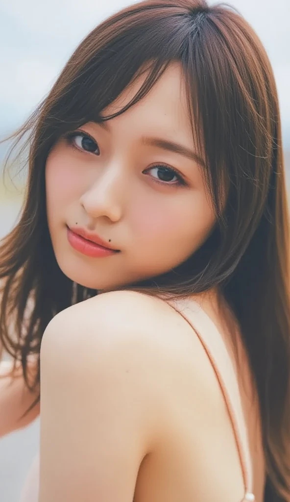 (8K、RAW Photos、Highest quality、masterpiece:1.2)、(Realistic、Realistic)、1 Girl、((Completely naked、After sexual intercourse、Waking up、Bedroom、morning、 the bed、Lie down in bed、Wrapped in sheets、Big Breasts、Nipples、smile、Looking at the camera and smiling))、cute