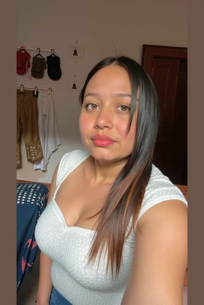 Puerto rican thick girl smoking a blunt
