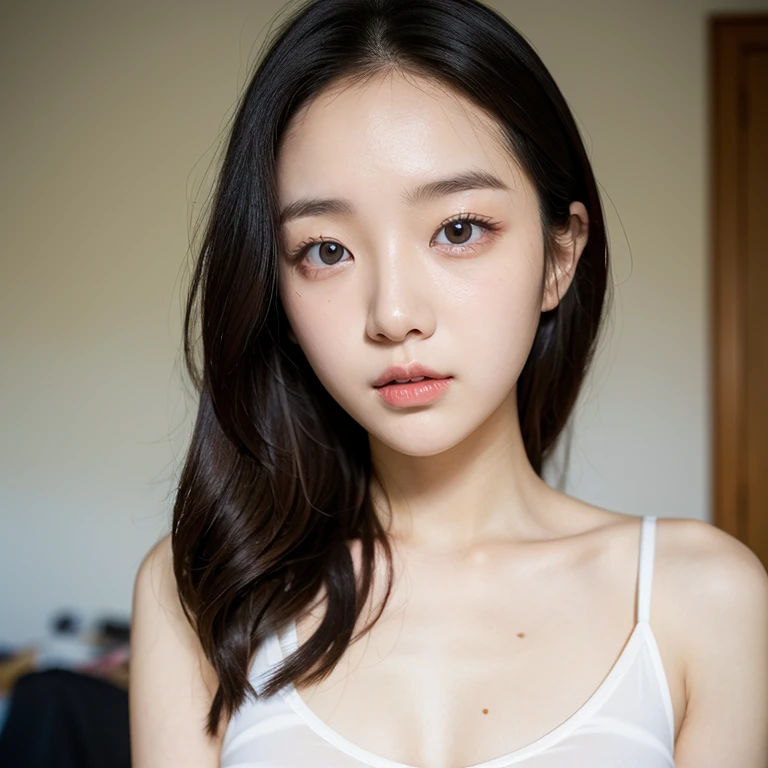 Araffe mulher Asian com longos cabelos pretos e uma blusa branca,  coreana,  Asian, linda jovem coreana, características Asians, 18 anos de idade, beautiful  Asian, linda mulher sul-coreana, Ulzzang, Jinyoung Shin, Xision Wu, young pale and beautiful asian face, linda jovem coreana, jaeyeon nam, Retrato de Jossi do Blackpink