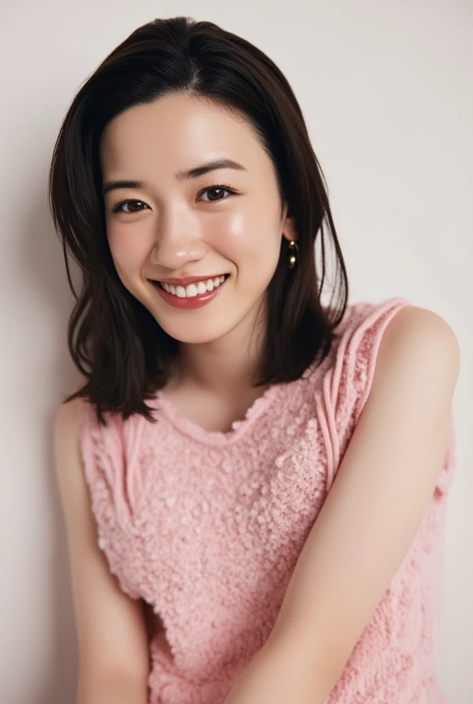 ((highest quality、8k、masterpiece:1.3))、Photorealistic, Sharp focus, high resolution, High resolution,Portraiture, one person、Japanese、woman, beautiful woman, (((pink Off the shoulder dress)))、30 years old, Medium Long Hair,smile