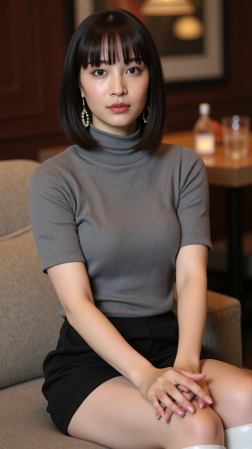 fubuki,,fubuki (One Punch Man),女性one person、one person、one person女子、beautiful face、1 girl、big breasts、elegant adult woman、beautiful woman、big breasts、dark green turtleneck、dark green knit sweater、long sleeve、gold necklace、ランジェリーpants、pants、pantsを引っ張る、pantsを指で引っ張る