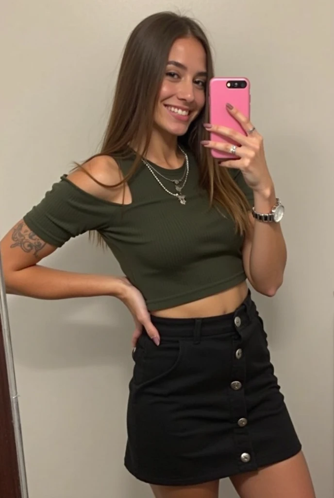 xoaeriel, a beautiful woman with wavy brown hair, ojos azules, nariz redonda,((mano perfecta de la mejor calidad)), foto realista, ((selfie con celular en el espejo)),((telefono realista de la mejor calidad)),vistiendo ropa sexy,((usando ropa de camufraje)),jeans camufrajes,hiperealista