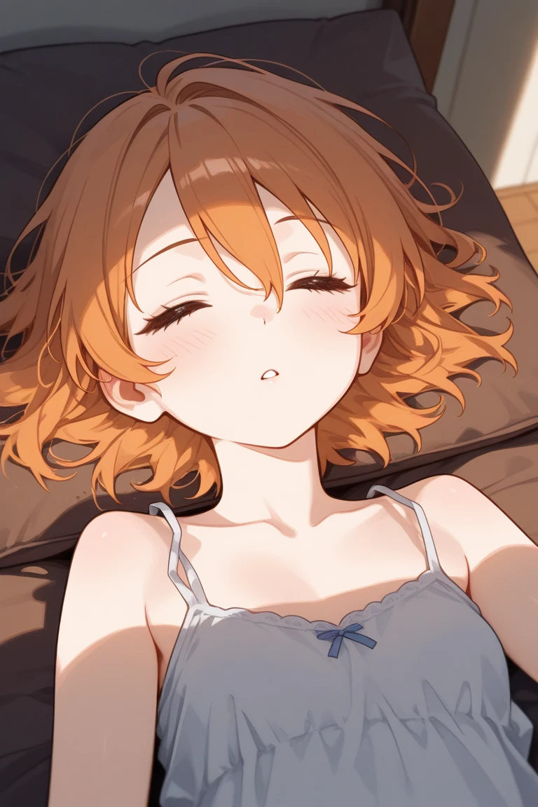 (Highest quality、Masterpiece、Very detailed、4K)、One Woman、17 years old、short hair、Orange Hair、(((Nakano Yotsuba)))、smile、(Beautiful armpits)、chest、arm、((Sleeping in bed))、