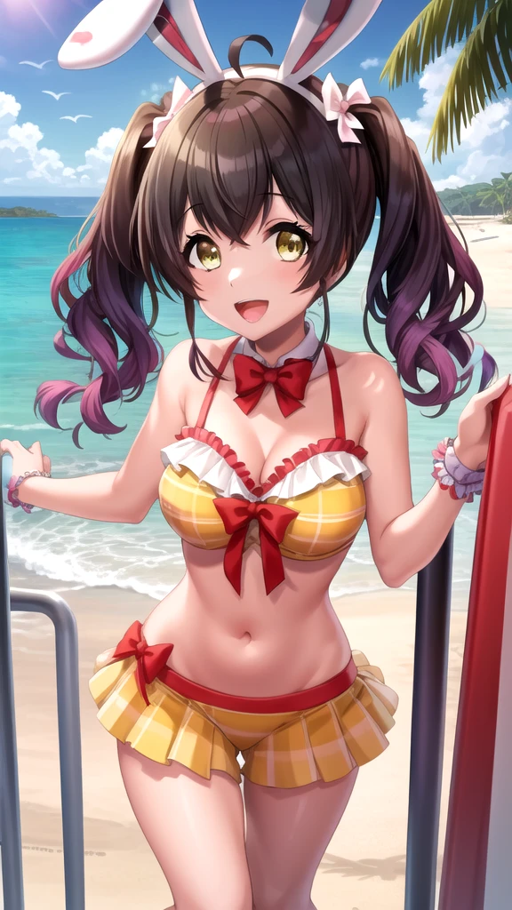 Gravure model Reimu happily talks with her luggage on the platform of a seaside station