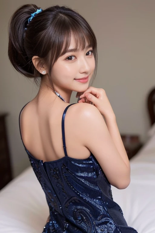 (smile)、(disorganized、highest quality、Mysterious、Beautiful and cute、perfect human body balance、official art:1.2)、(1 girl:1.3)、(big breasts:1.2)、shiny skin、(detailed nightdress:1.4)、(Looks embarrassed:1.3)、(back twin tails:1.3)、(masterpiece portrait)、(Japanese)、(teenage girl)、brown eyes、chic wallpaper、calm background、bedroom、