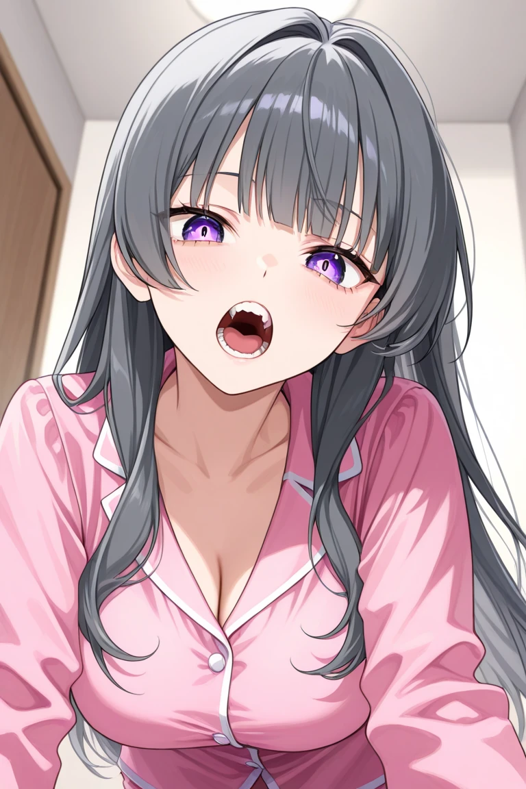 Villainess、 adult woman、older sister、dark gray hair、with straight bangs、Pretty Suspenseful、Cat's Eyes、Straight、long hair、pajamas、Cat Eyes、The expression of tight eyes、Vertical pupils 、 purple eyes、Cat's Mouth、My Teeth