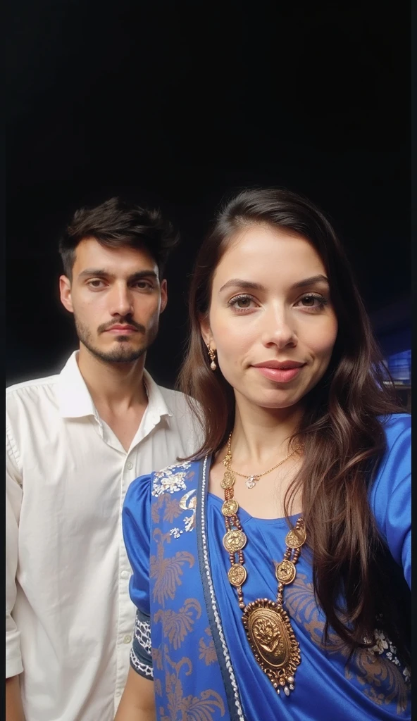 There's a man and a woman together in a park, pose de casal, Lovely couple, Fotografia tirada em 2 0 2 0, em frente a um fundo de floresta, fotografia casual, imagem em preto e branco, Foto tirada com Canon 5D, candid photograph, Photo Session, background is celestial,HD, (Melhor Detalhe) (Melhor Qualidade), (Zelda)