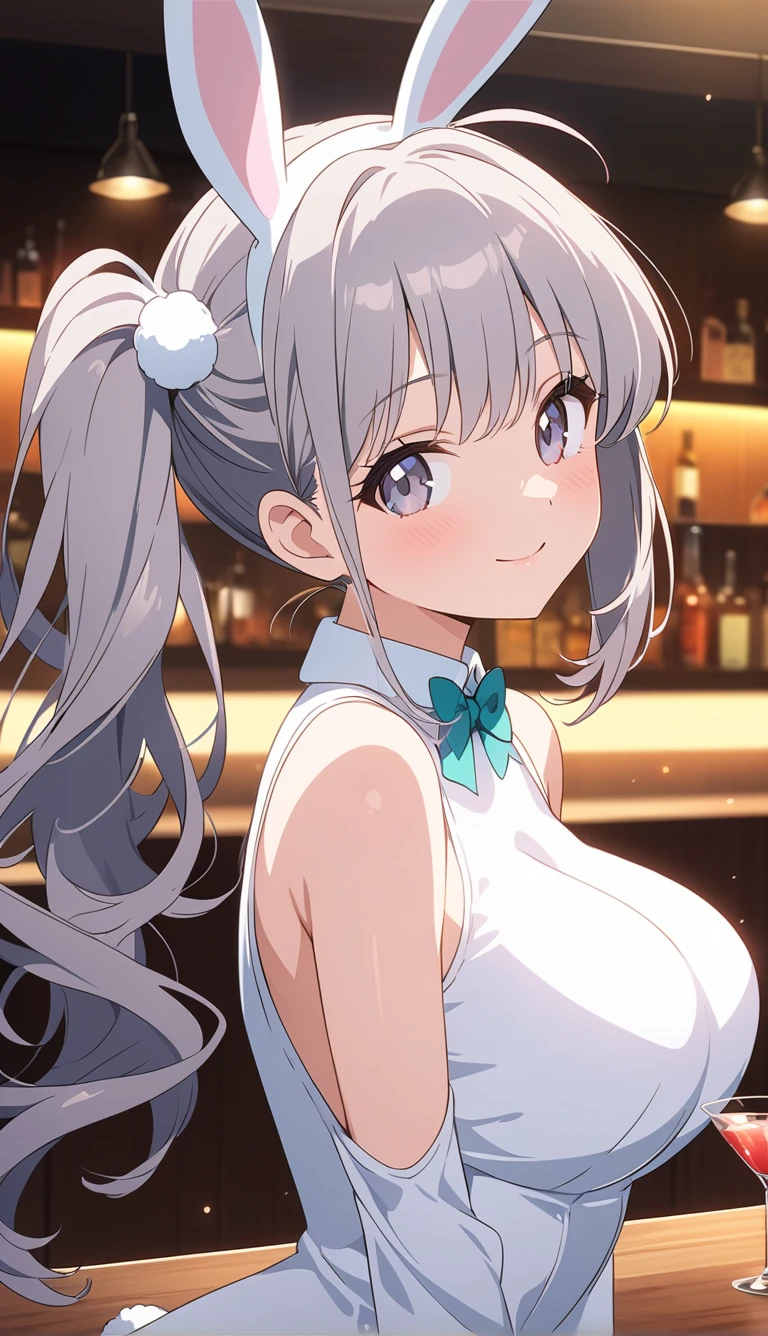 1girl, ultra high res, large chest, cleavage, shorts, smile, playboy bunny suit, 