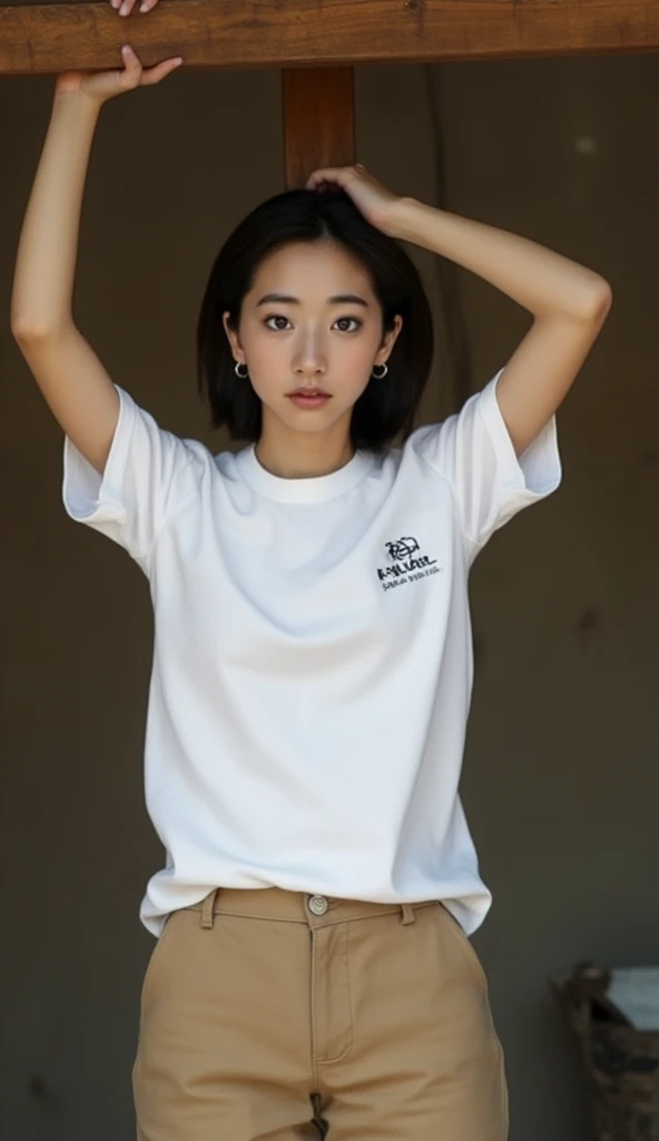 A girl wears a black t-shirt that says pahing,beside him was a white tiger