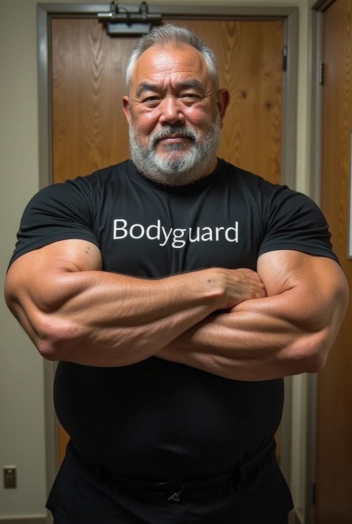63-year-old Japanese man,Simple look,Former rugby player,Less hair,Weight 90kg,elementaryschool teacher,In the classroom,Sagging skin,Belly protruding,smile