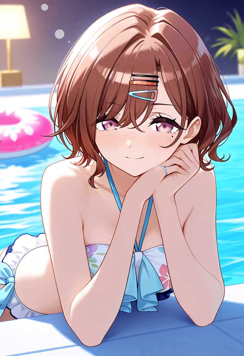Cute Girl、Purple and pink petals pour a thriving cocktail flowing around her、Create dazzling displays。(wearing exposed thong)