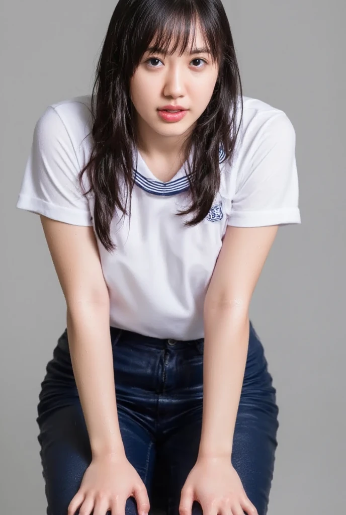 女の子1人、full body Esbian、(Cute Beautiful Girl:1.4)、sheer fabrics、Fitted white tennis wear、White polo shirt、(White mini skirt:1.3)、Scerts、Tennis Shoes、masterpiece、top-quality、Photography、(Glossy skin、be sweaty:1.4)、absurderes、Looking at the camera、short dark hair、Brown-eyed、A slender、动态照明、depth of fields、A detailed eye、Beautiful Navi Eyes、(small tits:1.6)、(thick thight:1.2)、tennis coat、Skysky