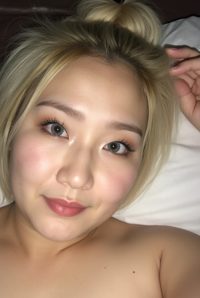(Realistic:1.3、Ultra HD、Ultra-high resolution、8K、Japanese Housewife、寝室でBlowjobチオをするMature Woman:1.5、At the bed)、((Look Viewer:1.8))、(Extremely realistic skin texture:1.4)、(Realistic:1.3)、short hair、((Embarrassed expression:1.5))、(blonde:1.5)、48-year-old woman、Mature Woman、Ponytail Hairstyles、(Brown eyes:1.3)、(Face close-up:1.38)、(Sweaty:1.2)、(Nipplesを見せる)、((衣服から突き出たNipples,))、dress、美しいNipples、Nipples、(Shooting from the side:1.1)、Drooling、((Facial、Blowjob、Facial ejaculation、Bukkake))
