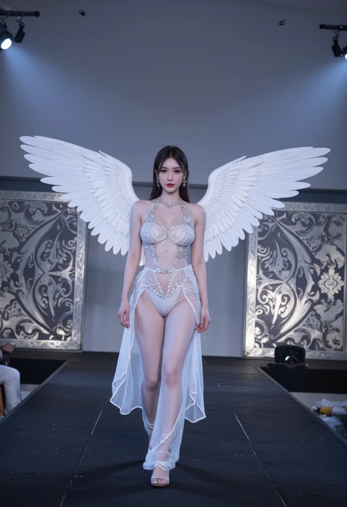 Beautiful 20-year-old Japanese supermodel at Victoria's Secret Show, 1 person, Smiling, Best Quality, Masterpiece, Slender body type, Detailed face, Skin radiance, high heels, angel wings, Knee boots or more, Diamond Good, s whole body, The last model pose, Runway, pale-skin, White skin, sexy lingerie