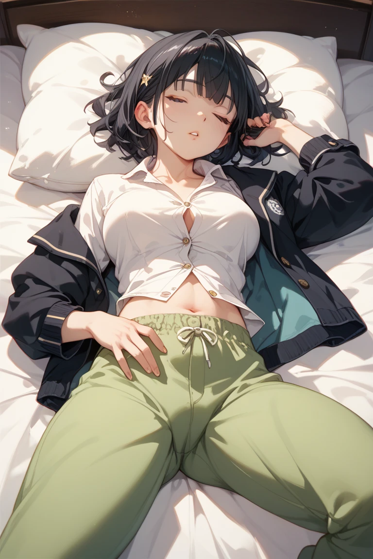 Wet Y-shirt modest chest belly button thighs bob short Clothes that stick to the body please please lie down on the bed whole body open your legs torn pants disheveled clothes