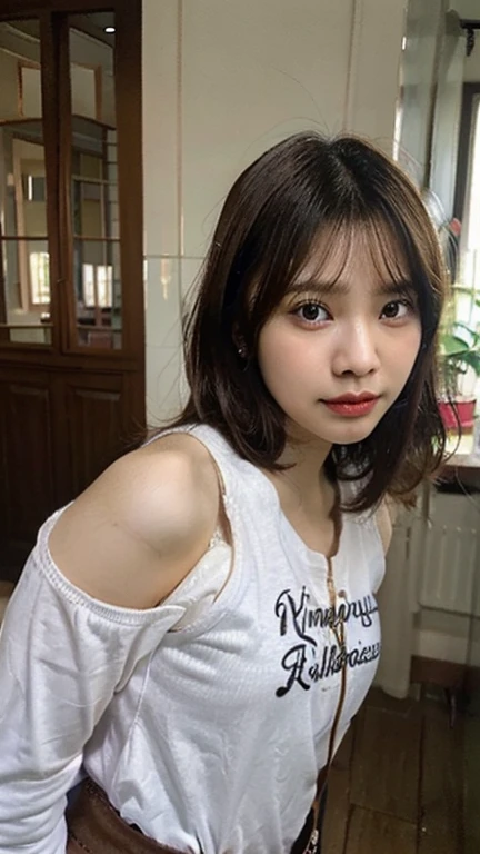Original Photography,1 Girl,Selfie,photo (so easy:1),Crying eyes,t-shirt,t-shirt里的红色蕾丝,Small cleavage,Beautiful long legs
