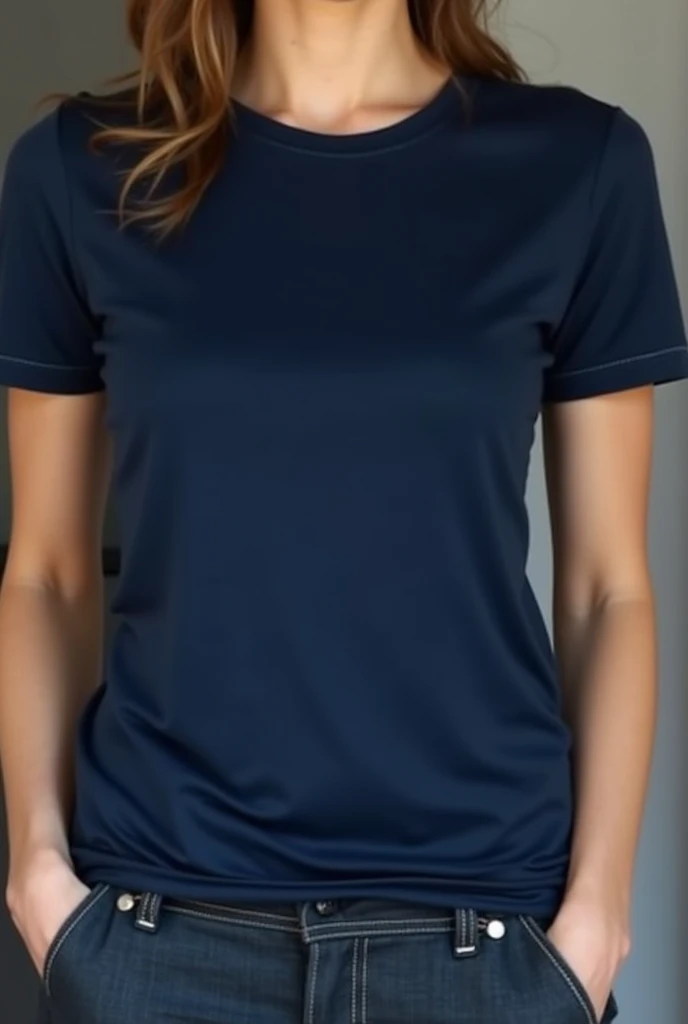 arafed woman in a camisa cinza and tan shorts posing for a picture, camisa cinza, wearing a camiseta, garota atraente, androginia, androgynous person, androgynous, mulher baixa e robusta, roupas cinza, camiseta, camiseta, vestindo uma camiseta preta, Minimal clothing, wearing a black camiseta, vestindo camiseta preta