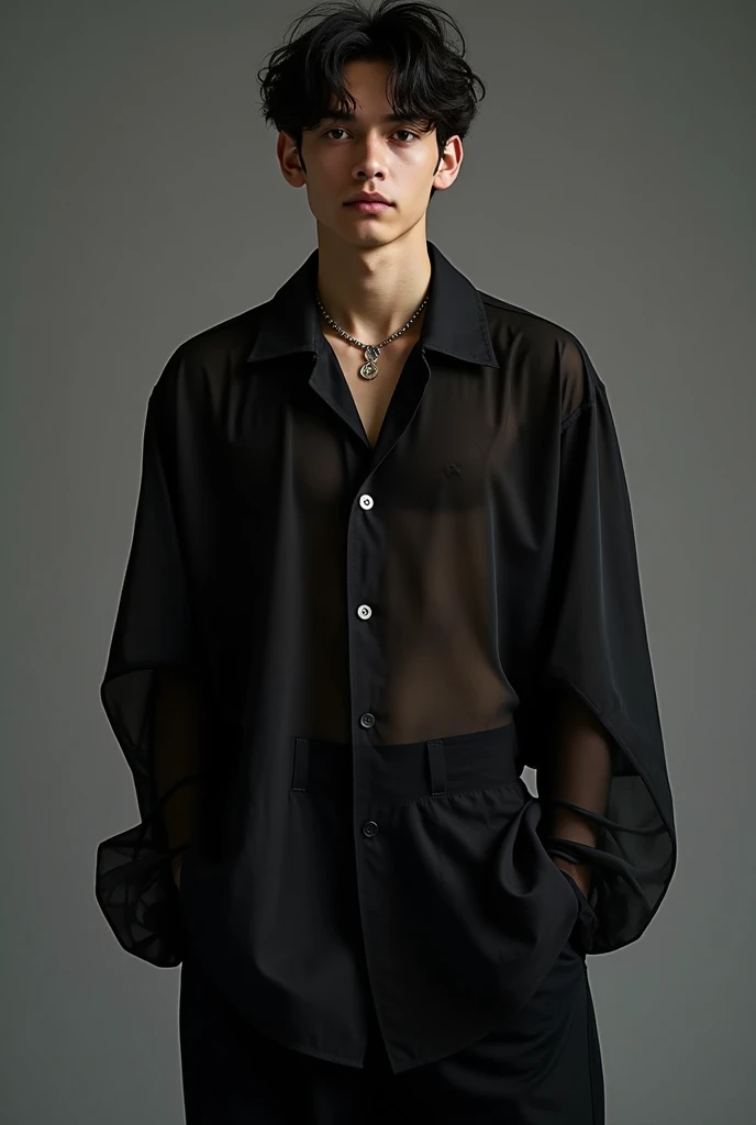 GU&#39;s easy care sheer oversized（black、Long sleeve）Male idol wearing（High nose、Medieval、Skinny、髪型はblack髪マッシュ、１５age）。absolutely、Easy care sheer oversized with inner wear、Please make sure your nipples and skin are not visible.。
absolutely胸ポケットはつけないでください。
Add a necklace or ring、Please coordinate it stylishly。
For easy care sheer oversized items, please see the following URL:。
https://www.gu-global.featuring/jp/Yes/products/E349076-000/00