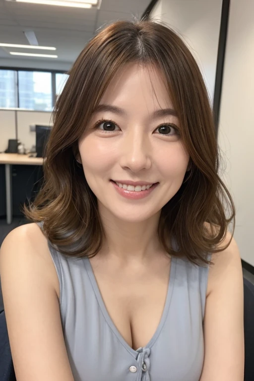 The face is a hostess、Attire is a business suit、high quality、surreal、healthy、smile、Slender perfect figure、beauty of japan、beautiful eyes、perfect face、beautiful skin、whiteboard background