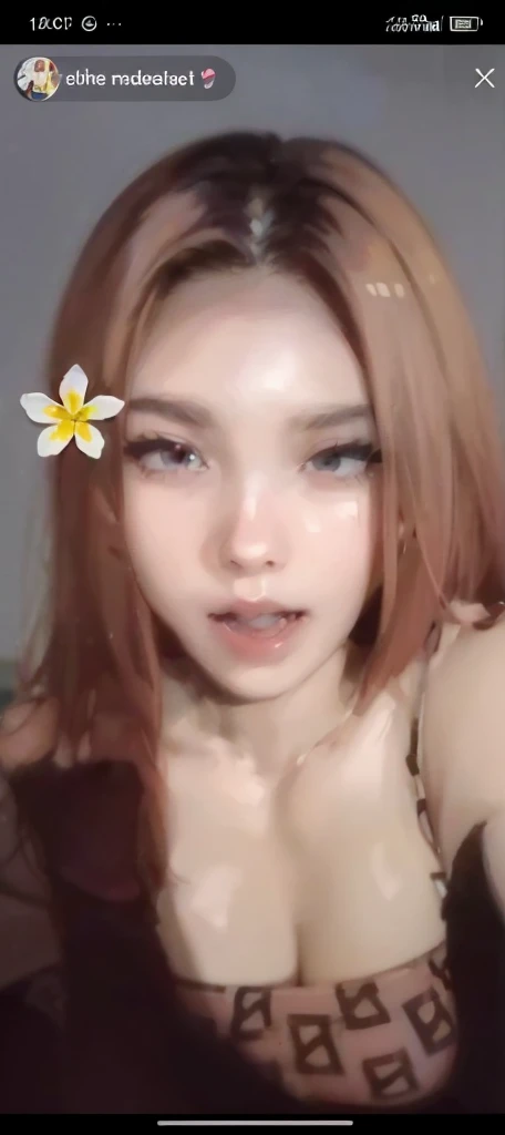nude , sexy