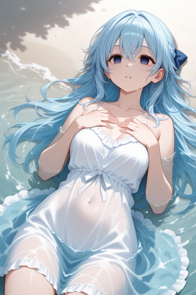 in beach,Lying on the sand,There is a towel on the body,Get wet all over your body,20岁女孩