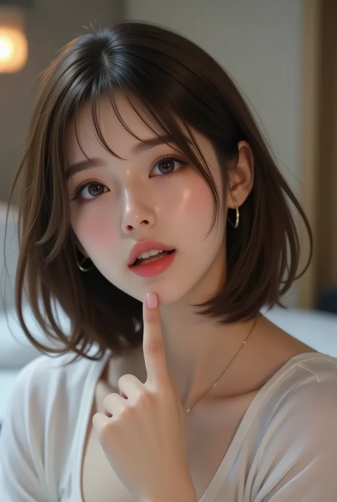 highest quality, Realistic, 8K, High resolution, 1 Girl, woman, (Skin dents), (Portraiture:0.6), nice, ((White Background, naked, Small breasts:1.65)), (Short brown hair, Parted bangs:1.4), Watching the audience, (1 Girl eyes Watching the audience:1.6), Realistic, (Bokeh), (Closed Mouth, smile:1.3), nice, Purelos Face_V1:1,Upper body close-up、