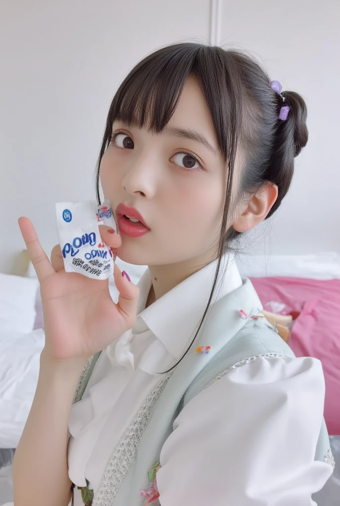 1 person 、 girl 、 kindergarten 、light blue short wolf 、 holding candy in mouth 、 cute 、