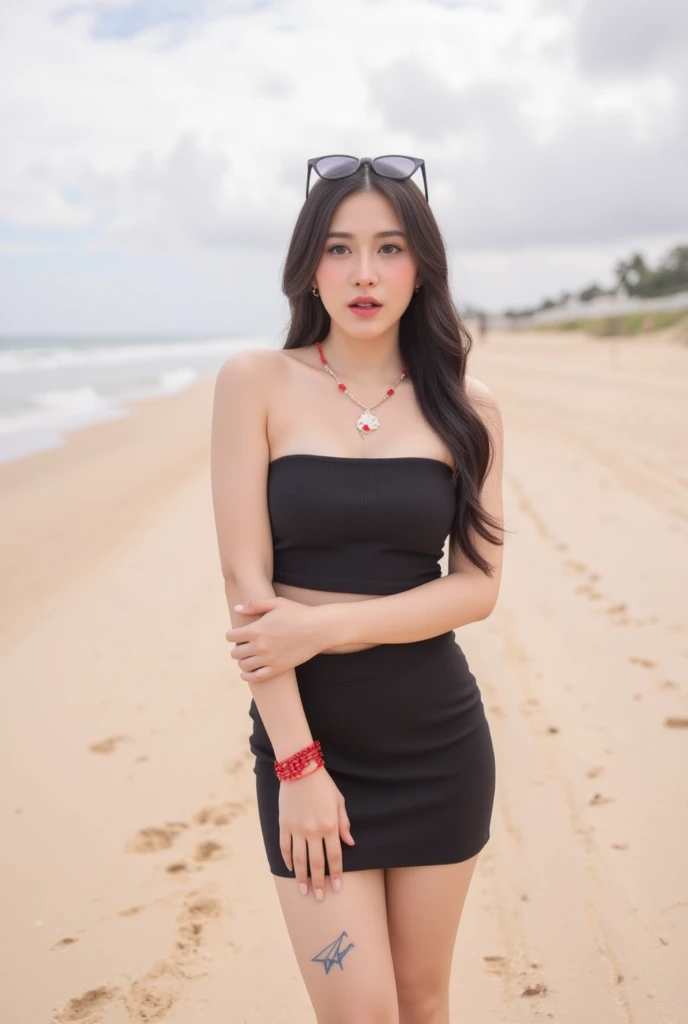 masterpiece, Best Quality, Illustration, Ultra-detailed, finely detailed, high resolution, 8K Wallpaper, Perfect dynamic composition, Beautiful detailed eyes, Dress Mini Latex Skirt, Hair Ponytail, small tits, Natural Color Lip, Bold, sexy poses, Smile,、20 years girl、Cute、Sexy shot on the beach looking at camera