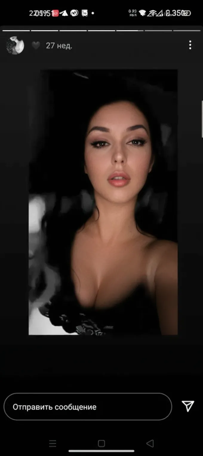 (selfie, top view: 1.4), (right half of body: 1.4), RAW UHD portrait photo of 24-year-old brunette (blue-eyed woman) walking in dark alley, Big breasts,, city at night, (Long dress), (cleavage), details (Textures! , hair! , sequins, horn!! , Disadvantages: 1.1), bright eyes with lots of detail (Looking at the camera), SLR lighting, SLR camera, ultra-quality, acuity, depth of field, film grain (center), Fujifilm XT3, Crystal clear, center do quadro;rock water, center do quadro, beautiful face, sharpness, lamppost, neon lighting, Bokeh (Poorly lit), night, (night sky), detailed skin pores, oily skin, Sunburn, Oculares Complexos details, full body, Big breasts, dark skin