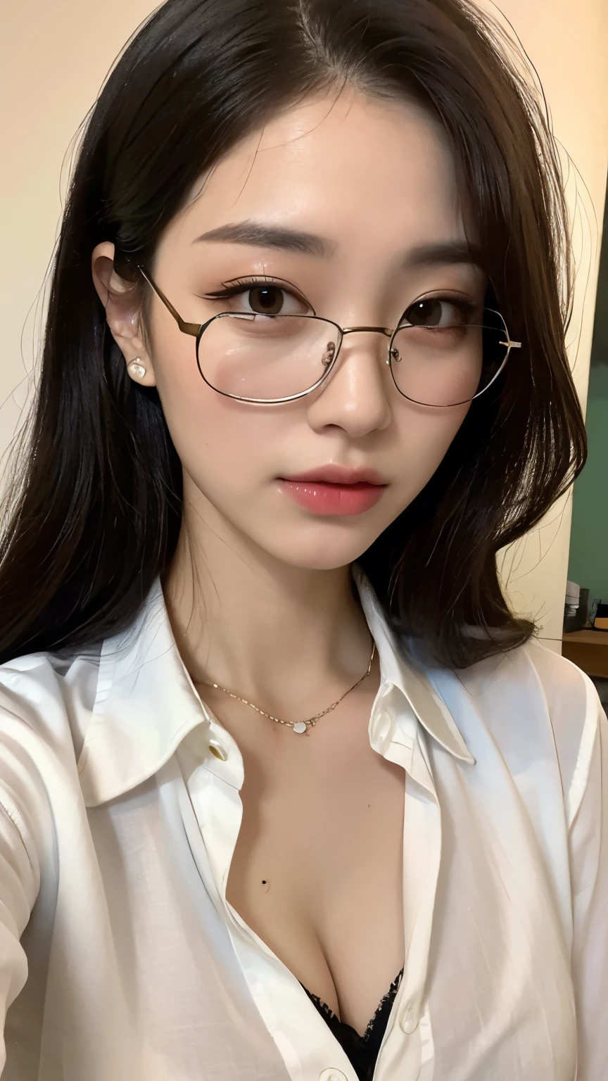 ((Best Quality, 8K, masutepiece: 1.3)), 1人の女性, Beautiful Japan woman with slender abs: 1.3, (light brown casual hairstyle,: 1.2), Small breasts, thin waist, casual clothing、 round gold rim glasses, A detailed face, Detailed eyes, Double eyelids, Full body、Slimed、A slender、Very small bust