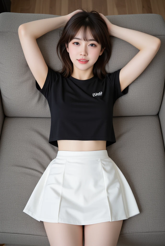 Black hair straight、Embarrassed、Spread your legs、Spread your legs、Plain T-shirt、skirt、underwear