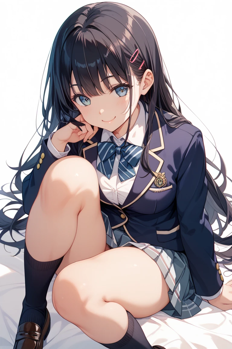 Please tuck the shirt into the skirt.、