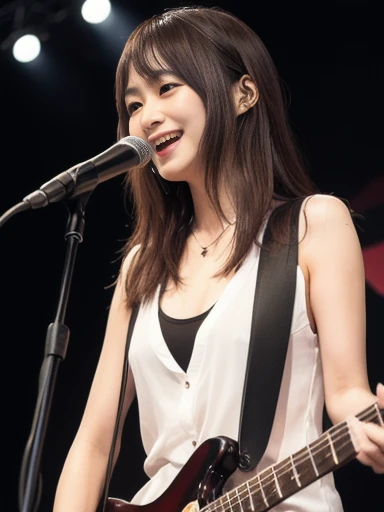 On Stage、topless、Wet、laughing、Beautiful armpits、topless、I have a guitar